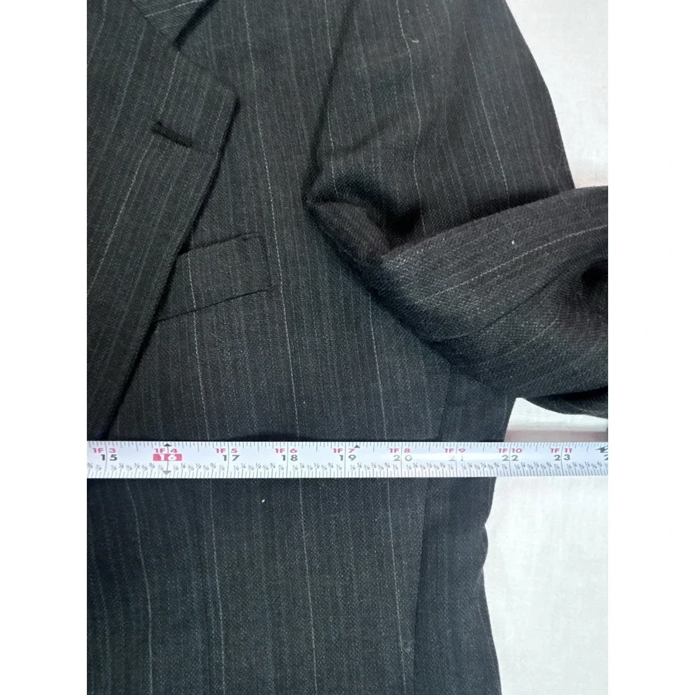 bill blass mens suit 2 Piece Wool Black USA Made 44, 32x29 Stripe